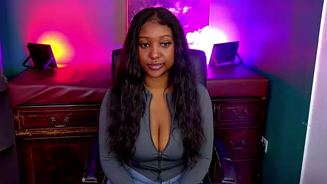 NyaraBuenoBabestationx online show from 05-05-26, 05:27
