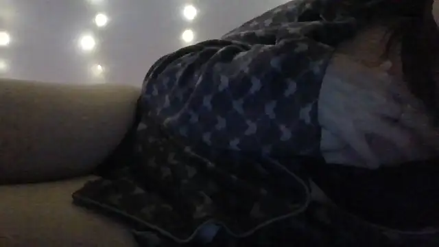 Spicy SkyeUK online show from 03-11-26, 11:43