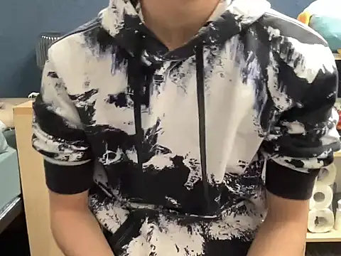 hoppyhops online show from 03-12-26, 04:33