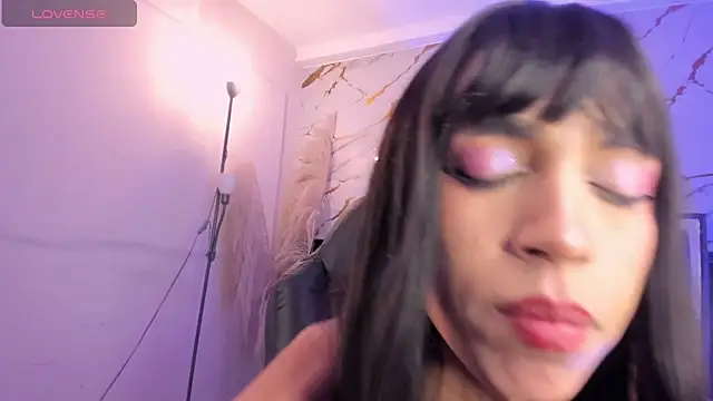 nikkita dragon  online show from 03-10-26, 08:02