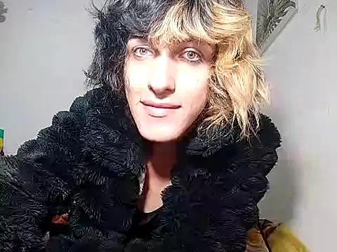 MakiMorningstar online show from 05-01-26, 10:37
