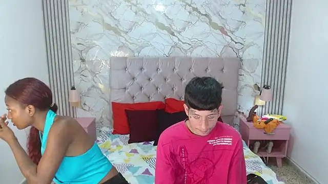 AshlieeGreenn online show from 04-22-26, 07:31