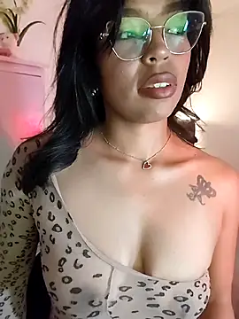 nathyjonees online show from 06-17-26, 11:20