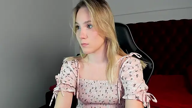 ElaraVoltage online show from 03-17-26, 11:24