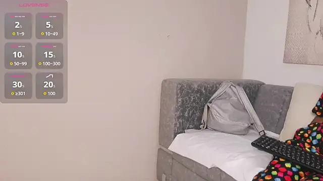 queen adhara online show from 04-23-26, 12:22