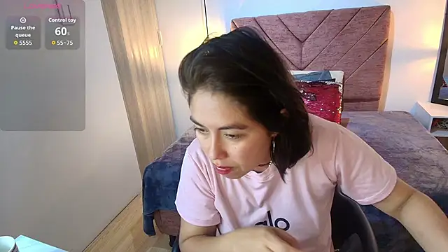 Amanda Fox   online show from 04-08-26, 09:27