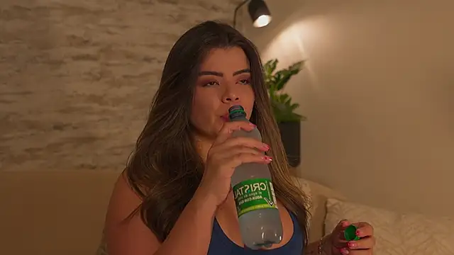 Julie Belle  online show from 04-13-26, 11:42