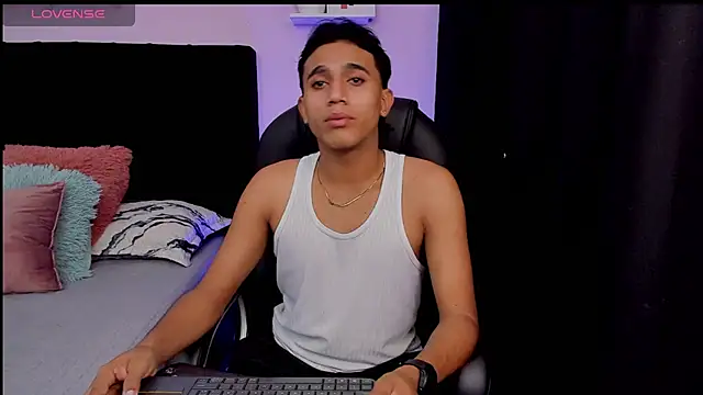 Morgan Bladee online show from 03-12-26, 02:32