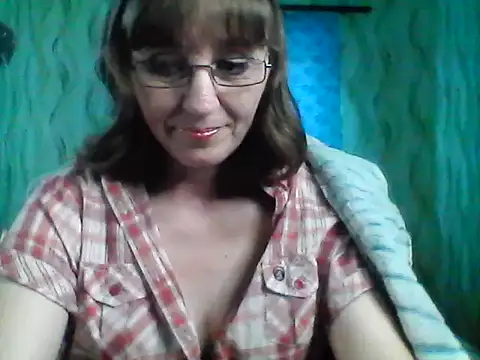 Alisaprice077 online show from 04-10-26, 10:22
