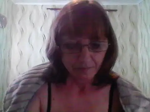 Alisaprice077 online show from 03-21-26, 11:14