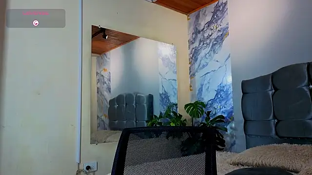 Luchoplayboy online show from 03-27-26, 03:37