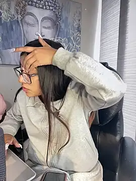 chanell pinkk online show from 03-12-26, 01:26