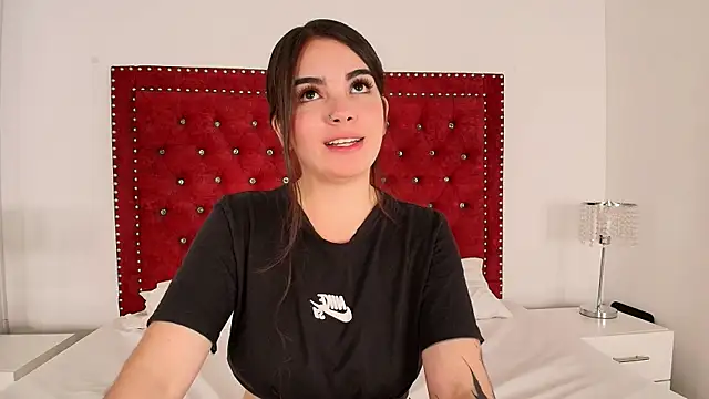 Daphne glas online show from 04-04-26, 11:39