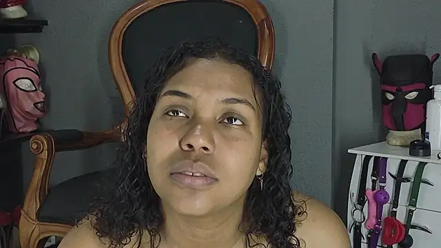 Snapshot of AntonelaVargas chatting on 07-01-26, 03:45 AntonelaVargas online show from 07-01-26, 03:45