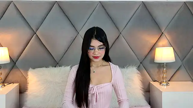 OliviaDiaz online show from 07-17-26, 12:08