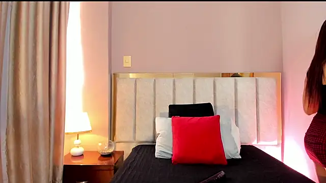 FreyaCameron online show from 04-22-26, 01:29