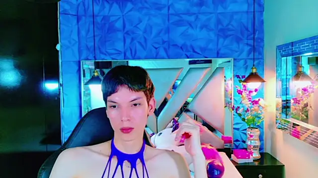 Stefany PiInk online show from 05-10-26, 04:31