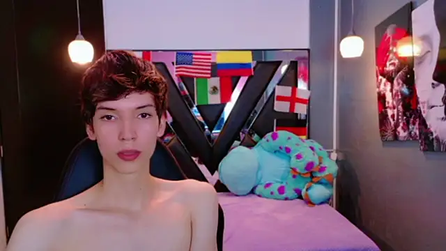 Stefany PiInk online show from 06-12-26, 12:47