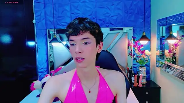 Stefany PiInk online show from 05-22-26, 12:25
