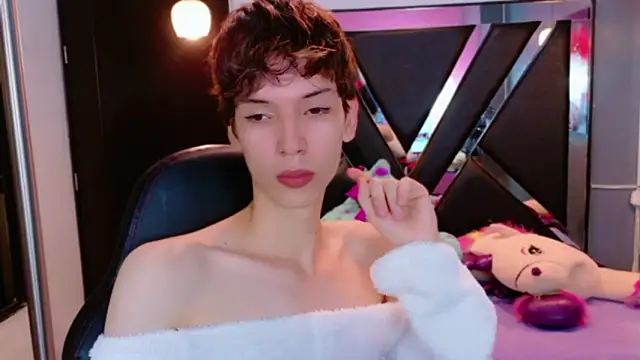 Stefany PiInk online show from 06-10-26, 12:17