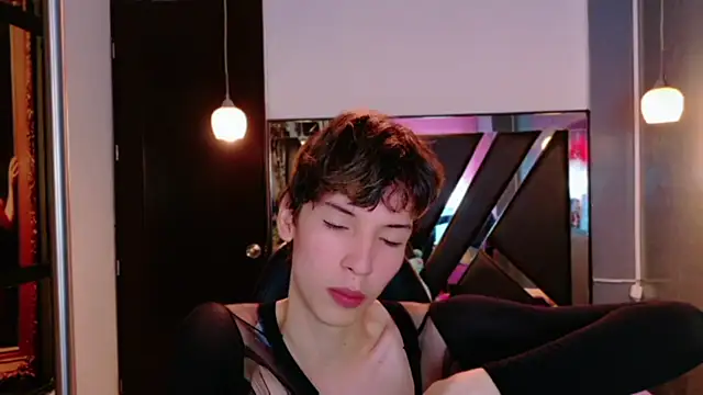 Stefany PiInk online show from 06-09-26, 01:56