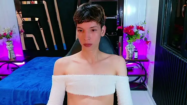 Stefany PiInk online show from 04-16-26, 12:17