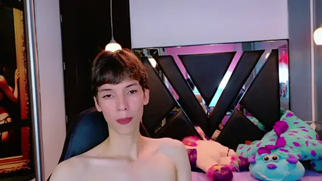 Stefany PiInk online show from 06-07-26, 12:32