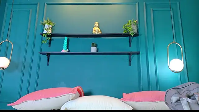 Snapshot of MaelyDoll chatting on 06-13-26, 07:12 MaelyDoll online show from 06-13-26, 07:12