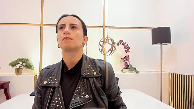 BrendaCantorel online show from 04-10-26, 11:50