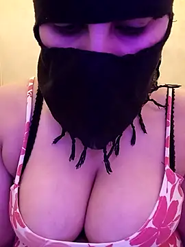 karamil69sxx online show from 03-26-26, 01:15