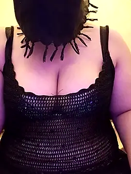 karamil69sxx online show from 04-02-26, 10:38