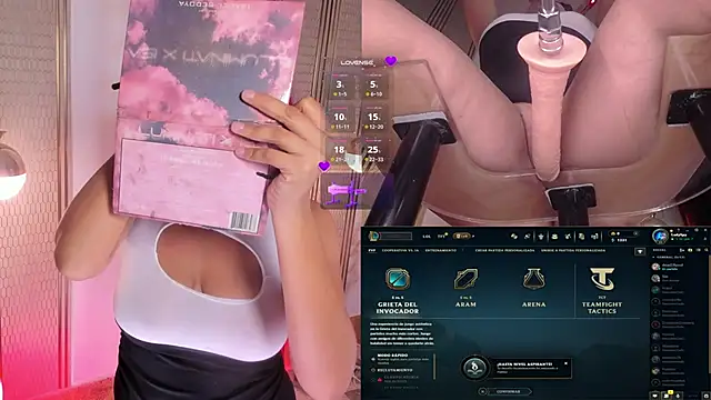 Snapshot of LadyReload chatting on 05-23-26, 04:17 LadyReload online show from 05-23-26, 04:17