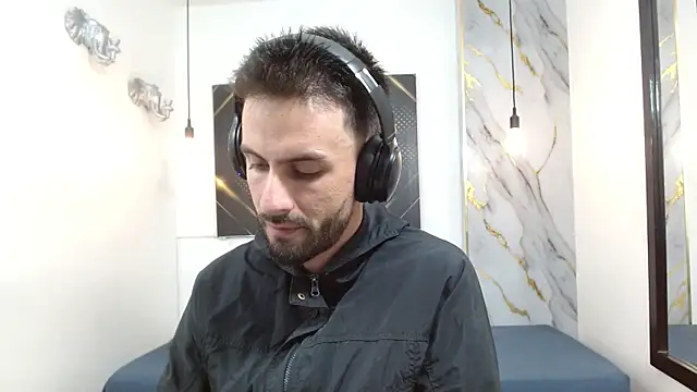 KingOfTemptation online show from 04-08-26, 03:30