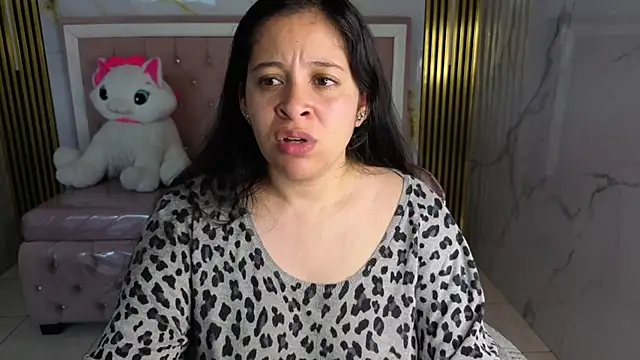 Snapshot of sara_tellez_s chatting on 05-28-26, 03:14 sara tellez s online show from 05-28-26, 03:14