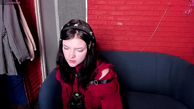 EsterTwilight online show from 03-24-26, 03:56