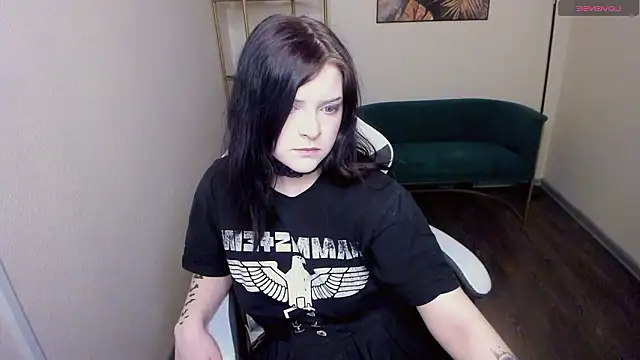 EsterTwilight online show from 03-28-26, 03:57