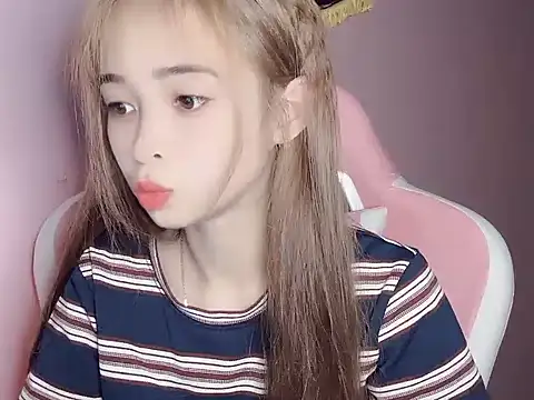 Odile068 online show from 03-07-26, 06:35