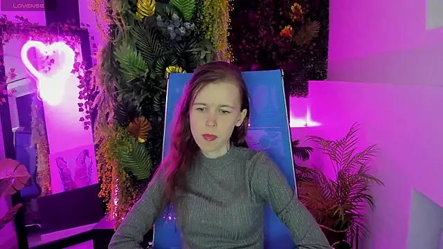 AriaGracen online show from 04-14-26, 08:19