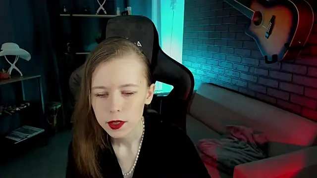 AriaGracen online show from 04-24-26, 05:31