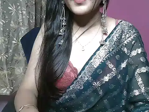 Snapshot of Sonam-kapur1 chatting on 05-21-26, 04:04 Sonam-kapur1 online show from 05-21-26, 04:04