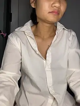 -Lilyn- online show from 04-04-26, 06:14