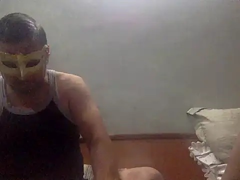 Snapshot of rockym1995 chatting on 06-24-26, 02:37 rockym1995 online show from 06-24-26, 02:37