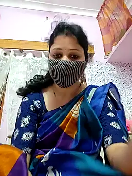 Snapshot of Rani_Mukherjee7676 chatting on 04-15-26, 06:52 Rani Mukherjee7676 online show from 04-15-26, 06:52