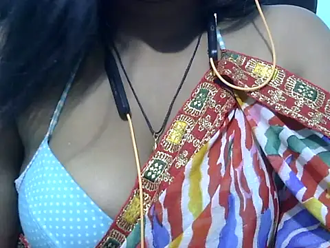 Rashmi hotgirl online show from 04-20-26, 01:35