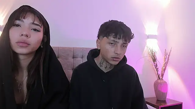 Sky n Zayn online show from 04-15-26, 12:21