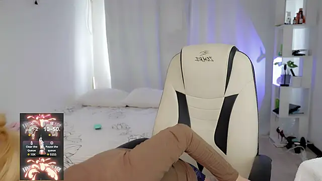 Myfeet inyourmouth online show from 04-07-26, 12:51