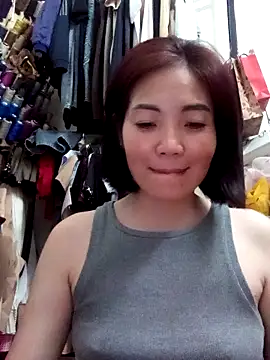 Snapshot of Miinn99 chatting on 05-22-26, 03:32 Miinn99 online show from 05-22-26, 03:32