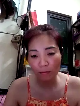 Snapshot of Miinn99 chatting on 05-19-26, 01:40 Miinn99 online show from 05-19-26, 01:40