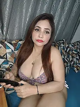 Snapshot of Princess_cutie_doll2 chatting on 07-29-26, 04:06 Princess cutie doll2 online show from 07-29-26, 04:06
