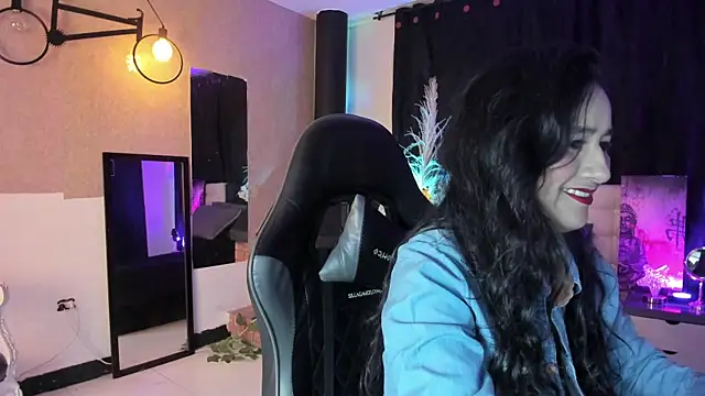 Vicky Angeel online show from 05-21-26, 02:53